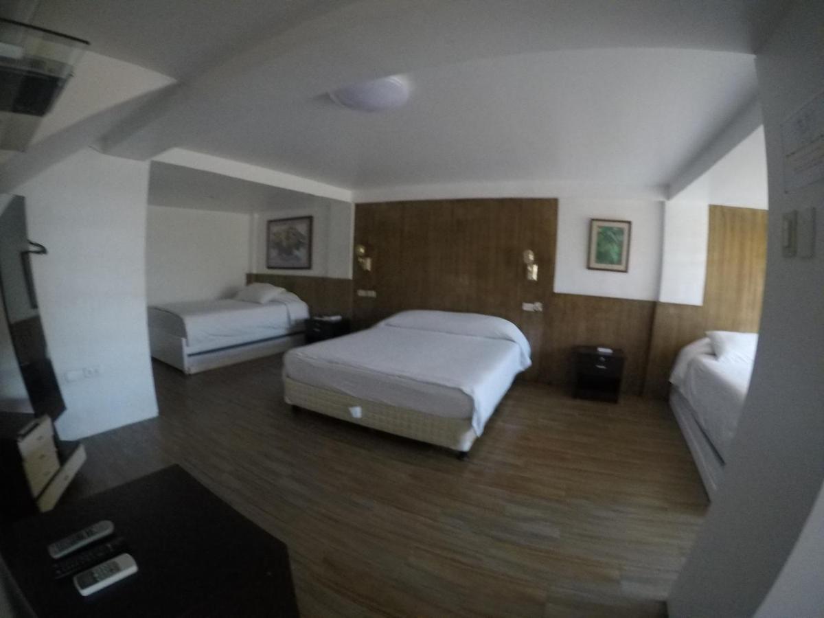 Pura Vida Resort Tagaytay City Exteriér fotografie
